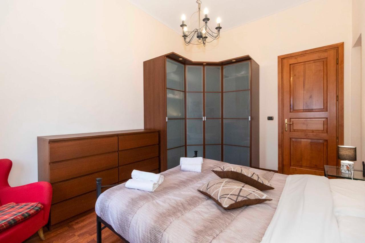 Piazza Statuto Comfy - With 2 Balconies Turyn